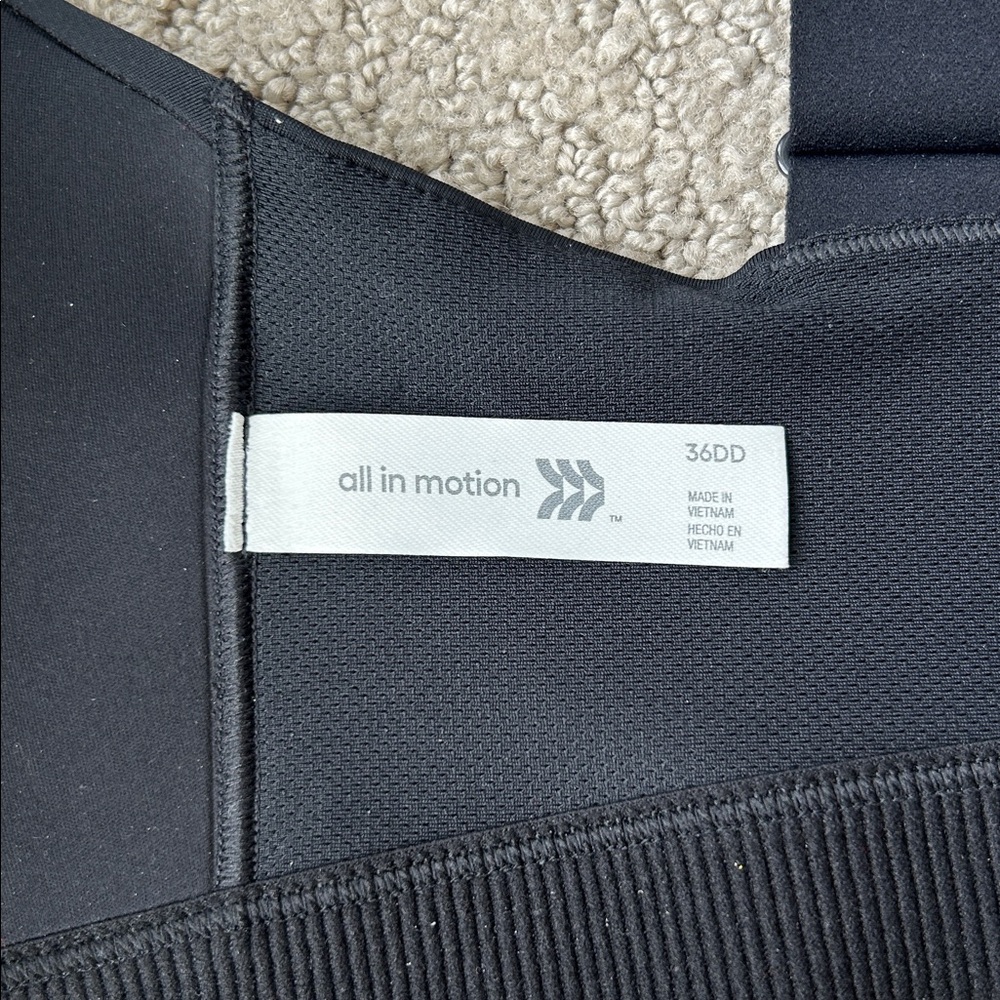 All in Motion Sculpt High Support Zip-Front Sports Bra in Black Size 36DD NEW - Picture 10 of 13